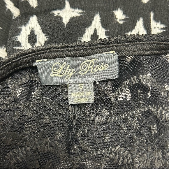 Lily Rose black white Sheer lace boho Ruffle Peplum Sleeveless ltop Womens small - Picture 4 of 6